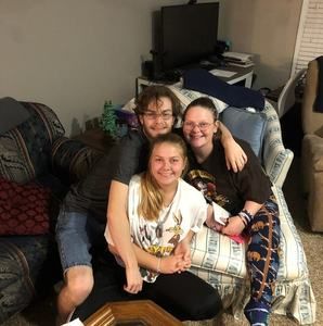 Meet your Posher, Lynn